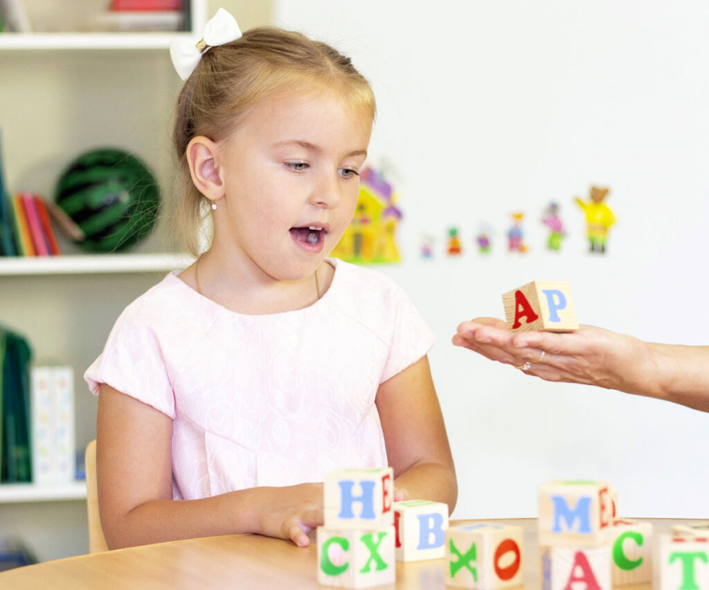 Passa la Bomba Junior in logopedia, La dott.ssa Logopedista Checchin  Monica racconta le applicazioni di Passa la Bomba Junior in logopedia!  Divertirsi con l'effetto collaterale di imparare!